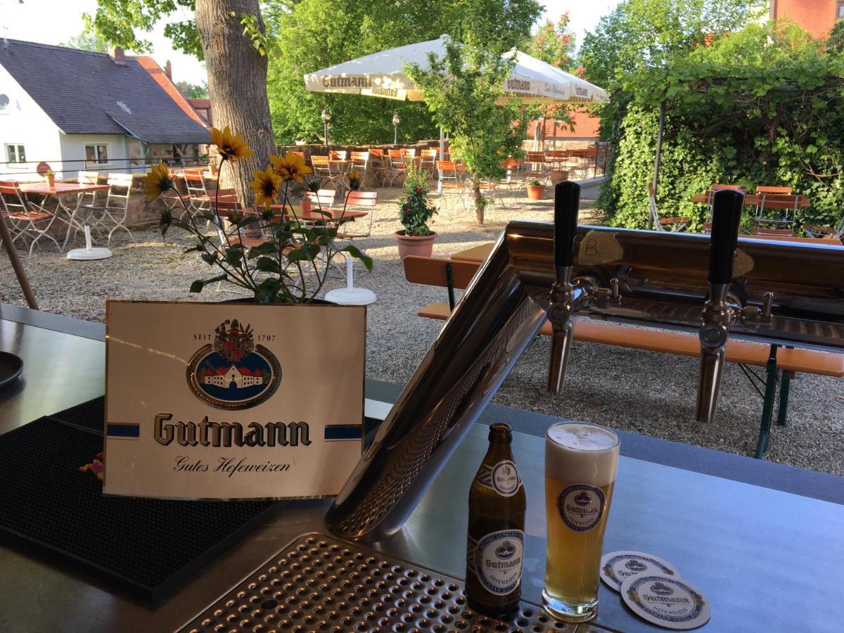 Zum Schwarzen Ross Und Gutmann Zur Post